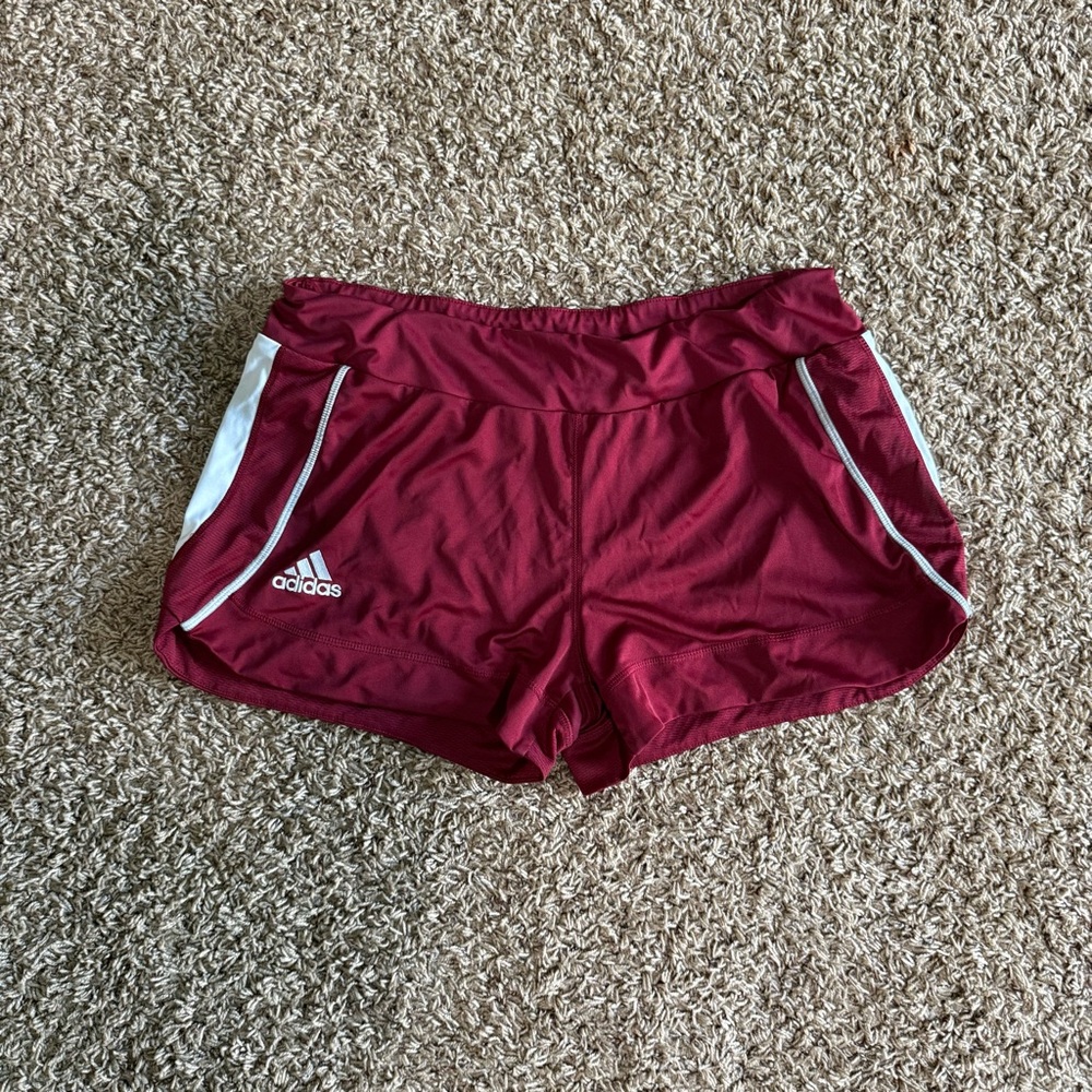 Adidas Women's Maroon Climacool Shorts Size Large